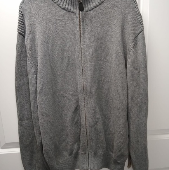 Jos A Bank men's Sweater. - Picture 3 of 13